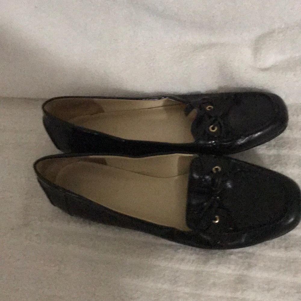 Slippers - Picture 4 of 4